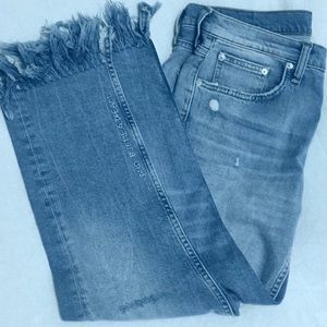 Brand New Zara frayed fringe jeans size 6